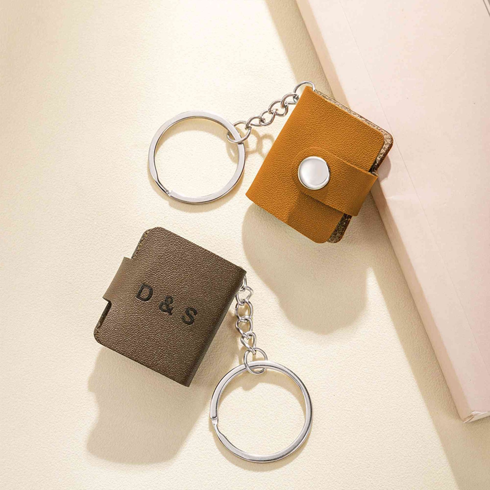 Personalized Engraved Mini Leather Photo Album Keychain, Custom Multi-photo Keyring, Christmas/Birthday/Anniversary Gift for Couple/Bestie/Family