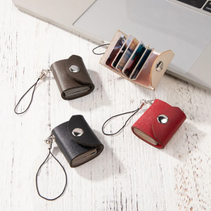 Personalized Mini Leather Photo Album Keychain, Customized Multi-photo Keyring, Christmas/Birthday/Anniversary Gift for Couple/Bestie/Family