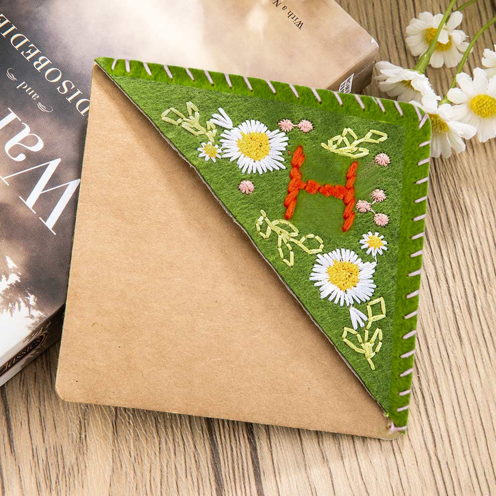 Personalized Initial Bookmark with Flowers, Fabric Bookmarks, Embroidered Bookmark, Custom Bookmark, Gift for Friends/Teachers/Students/Classmates